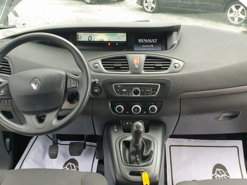 Renault Scenic 1 ROK GWARANCJI W CENIE!! Navi ,Manual 6biegów ,Możliwa Zamiana III (2009-2016)