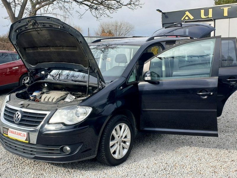 Volkswagen Touran AUTOMAT/ MANUAL!! LIFT.Full opcja !! , Zarejestrowany .Możliwa ZAMIANA I (2003-2010)