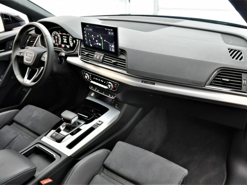 Audi Q5 55 TFSI e 36KM quattro Plug In Sline Stronic Alcantara ACC LED Kamera FY (2017-)