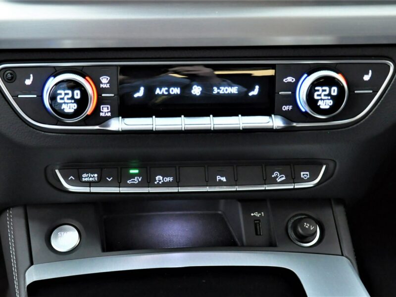 Audi Q5 55 TFSI e 36KM quattro Plug In Sline Stronic Alcantara ACC LED Kamera FY (2017-)