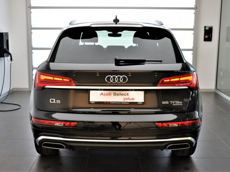 Audi Q5 55 TFSI e 36KM quattro Plug In Sline Stronic Alcantara ACC LED Kamera FY (2017-)