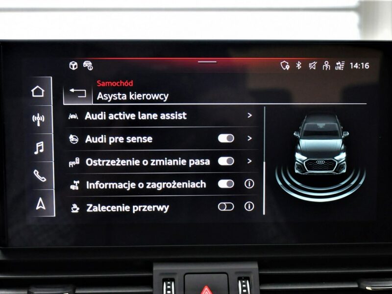 Audi Q5 55 TFSI e 36KM quattro Plug In Sline Stronic Alcantara ACC LED Kamera FY (2017-)