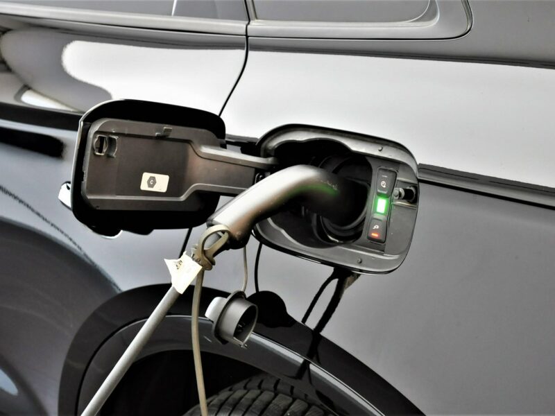 Audi Q5 55 TFSI e 36KM quattro Plug In Sline Stronic Alcantara ACC LED Kamera FY (2017-)