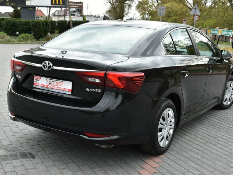 Toyota Avensis 1.6 132KM 2015r. lift SALON climatronic czujniki 138tkm Polecam III (2009-)