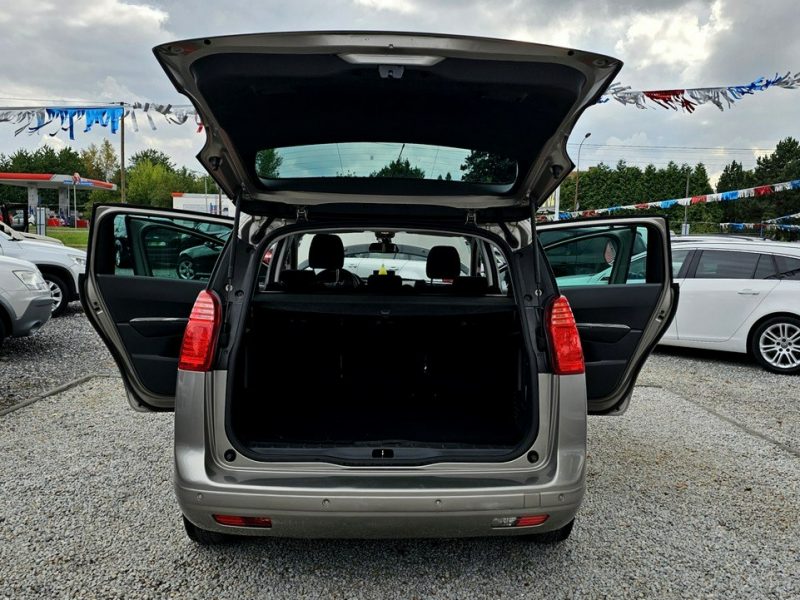 Peugeot 5008 Navi * Panorama / Head Up . 120 KM - 1.6 benz * GWARANCJA/.3SZT I (2009-2017)