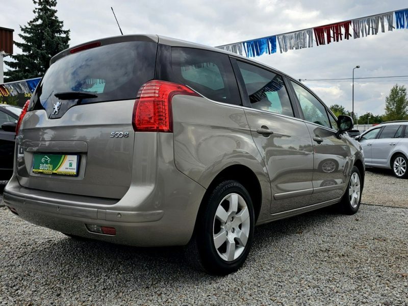 Peugeot 5008 Navi * Panorama / Head Up . 120 KM - 1.6 benz * GWARANCJA/.3SZT I (2009-2017)