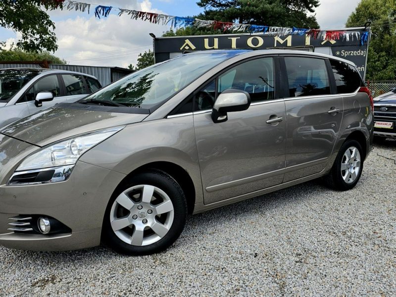Peugeot 5008 Navi * Panorama / Head Up . 120 KM - 1.6 benz * GWARANCJA/.3SZT I (2009-2017)
