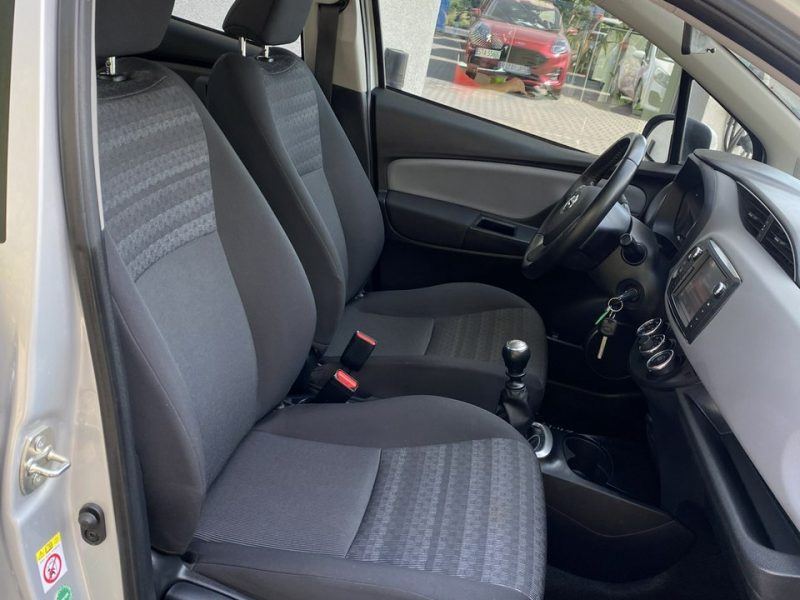 Toyota Yaris 1.3 99KM Kamera,Bluetooth, Gwarancja III (2011-2019)