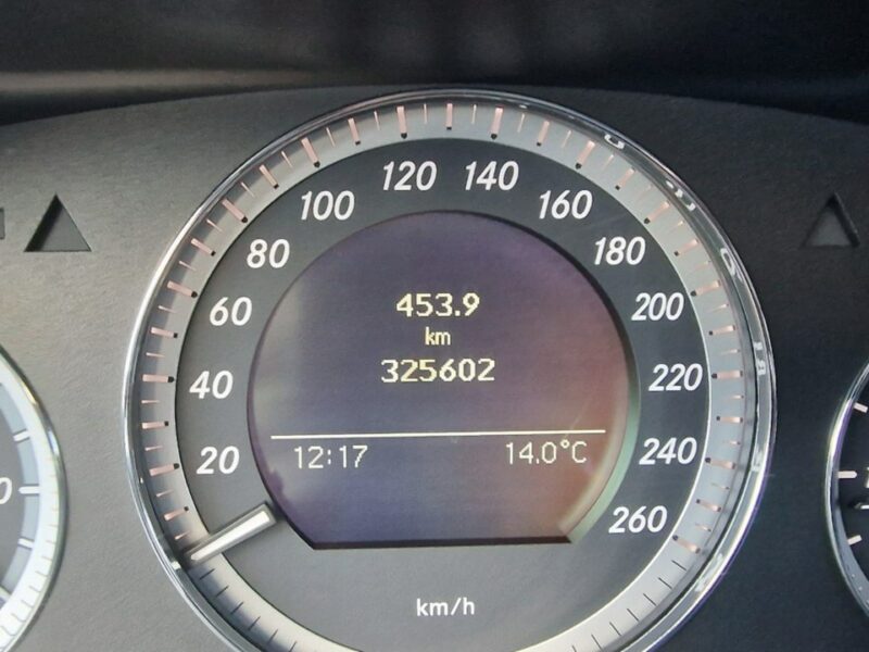 Mercedes C 200 (Nr. 112) C Klasa 200 CDI, 136 KM, alu felgi, 2010 rok W204 (2007-2014)