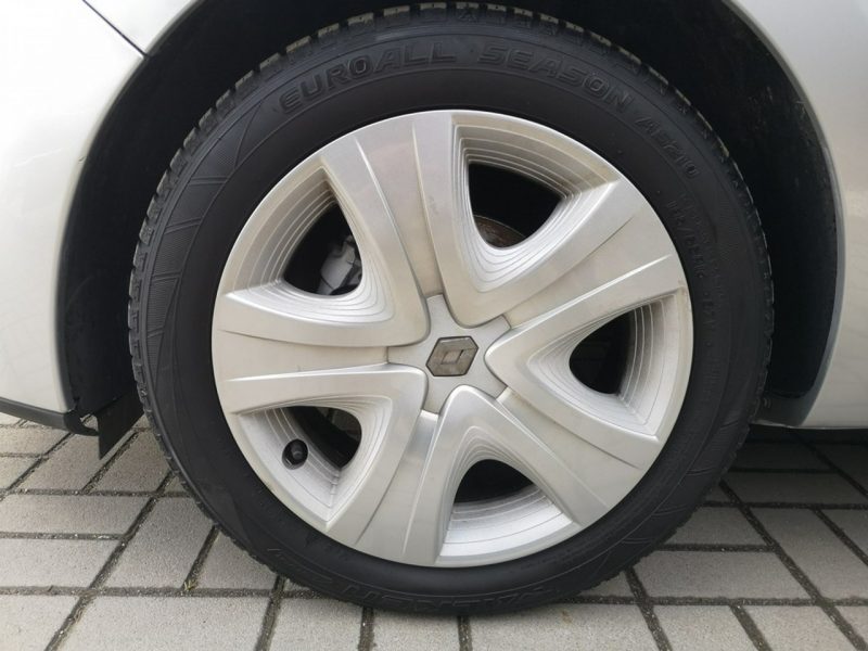 Renault Clio 1.2 16v 74 KM Klima Tempomat Podgrz. fotele Ledy Serwis IV (2012-)