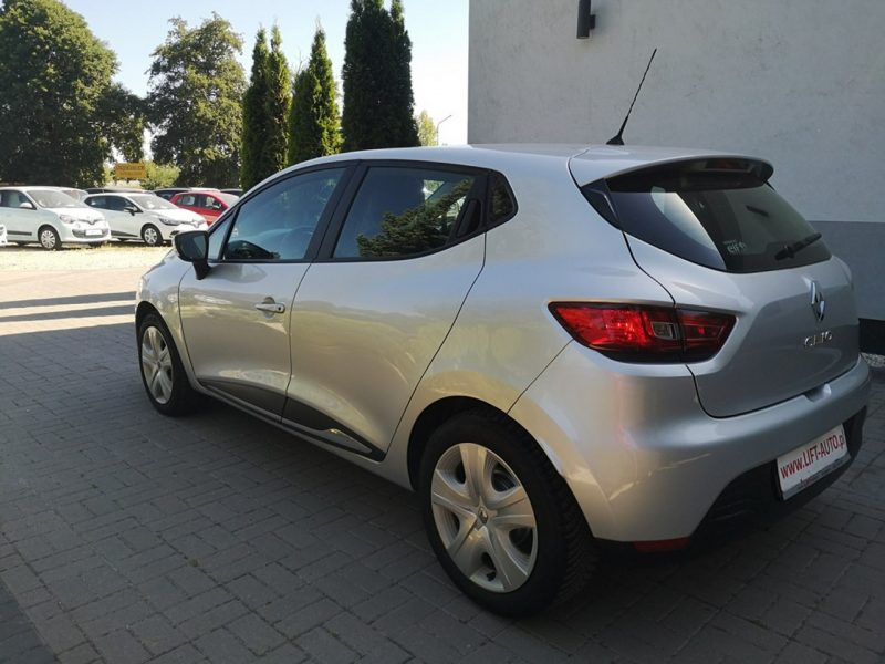 Renault Clio 1.2 16v 74 KM Klima Tempomat Podgrz. fotele Ledy Serwis IV (2012-)