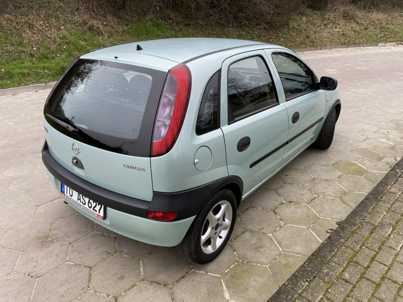 Opel Corsa Opel Corsa Opłacony Benzyna Mały przebieg Klima C (2000-2006)