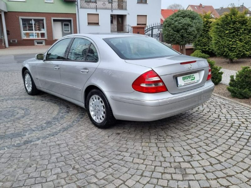 Mercedes E 200 (Nr. 104) E Klasa E200 Kompressor W211, 163 KM, alu felgi, 2003 rok W211 (2002-2009)
