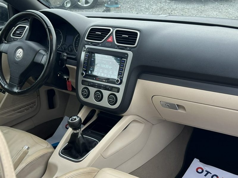Volkswagen Eos Volkswagen Eos 2.0 TDI 2 KPL KÓŁ / Jasny Środek Gwarancja w cenie !