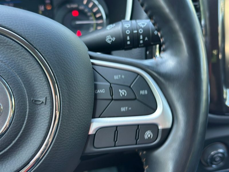 Jeep Compass Faktura VAT 23% 1.3 Limited Benzyna / Hybrid 4xe II (2016-)