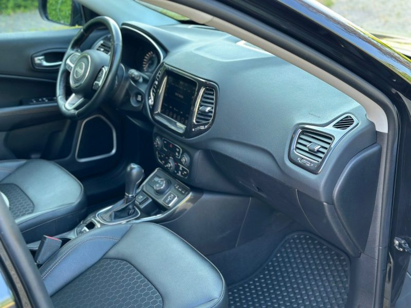 Jeep Compass Faktura VAT 23% 1.3 Limited Benzyna / Hybrid 4xe II (2016-)