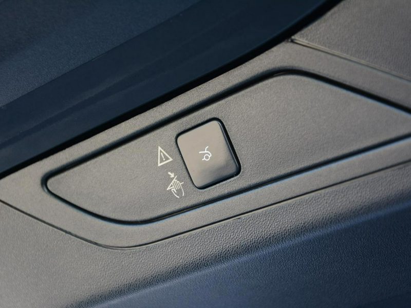 Citroen C4 SpaceTourer Shine Full Led Pure Vision Kamera 360 Navi Martwe pole Asysten pasa