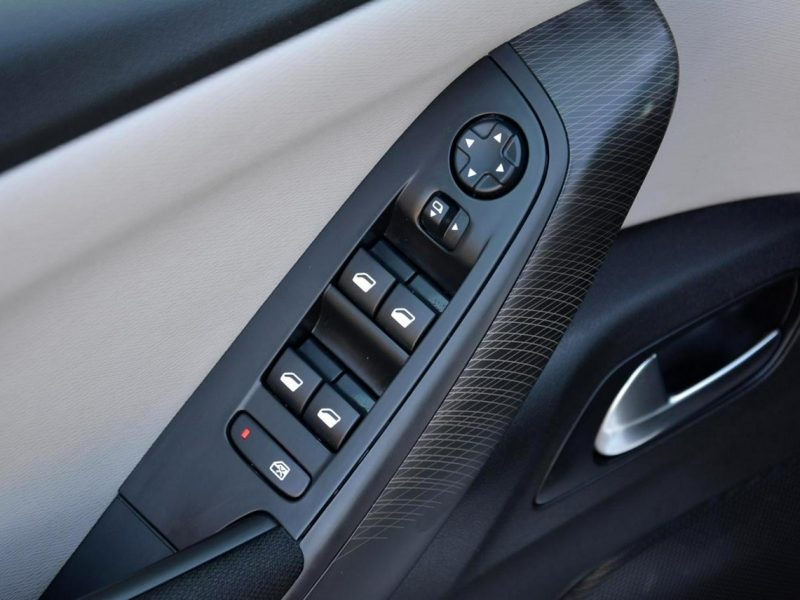 Citroen C4 SpaceTourer Shine Full Led Pure Vision Kamera 360 Navi Martwe pole Asysten pasa
