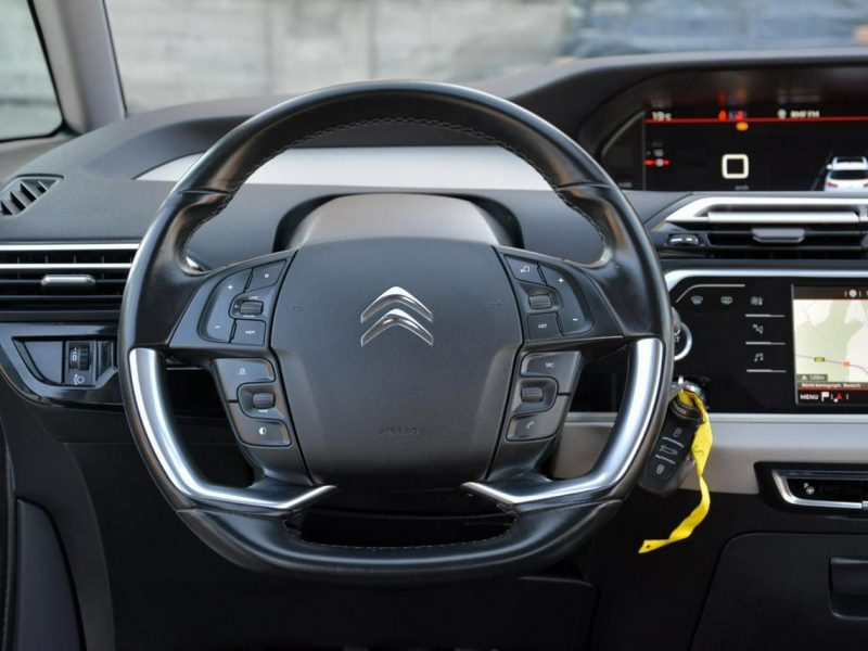 Citroen C4 SpaceTourer Shine Full Led Pure Vision Kamera 360 Navi Martwe pole Asysten pasa