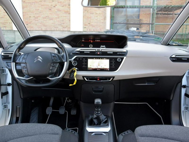 Citroen C4 SpaceTourer Shine Full Led Pure Vision Kamera 360 Navi Martwe pole Asysten pasa