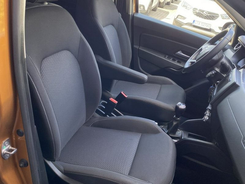 Dacia Duster 1.6 115 , Kamera,Navi,Niski Przebieg II (2017-2024)
