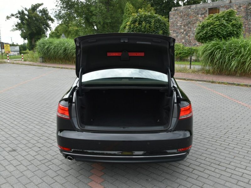 Audi A4 2.0TDi 150KM Automat 2016r. Virtual Kamera NAVi FullLED alufelgi18" B9 (2015-)