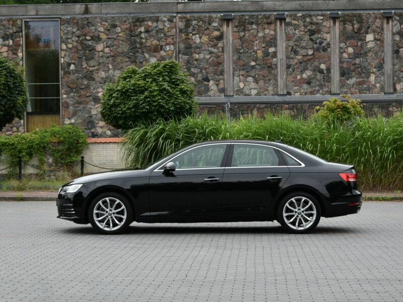 Audi A4 2.0TDi 150KM Automat 2016r. Virtual Kamera NAVi FullLED alufelgi18" B9 (2015-)