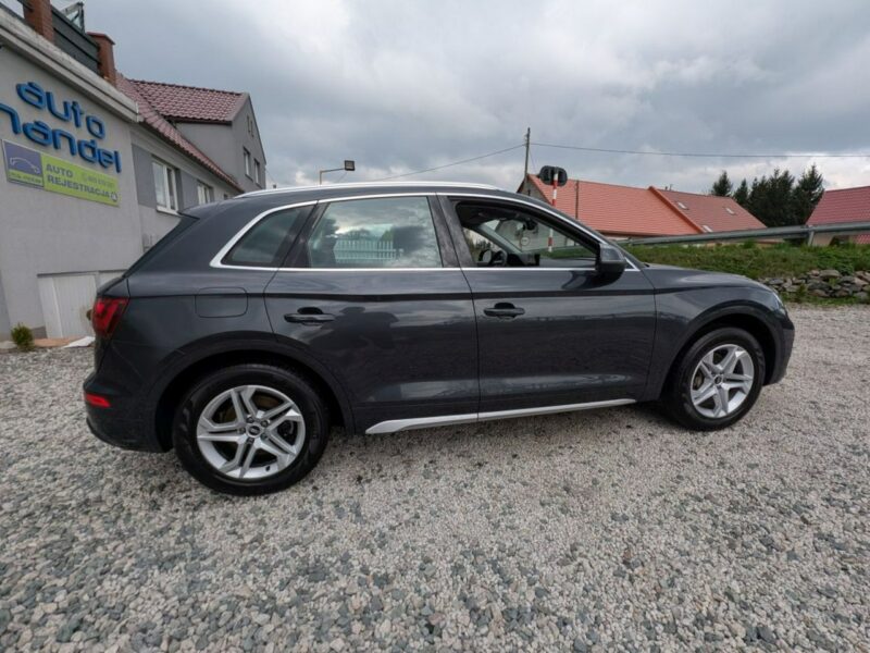 Audi Q5 2.0 150 KM Zarejestrowany Roczna Gwarancja! FY (2017-)
