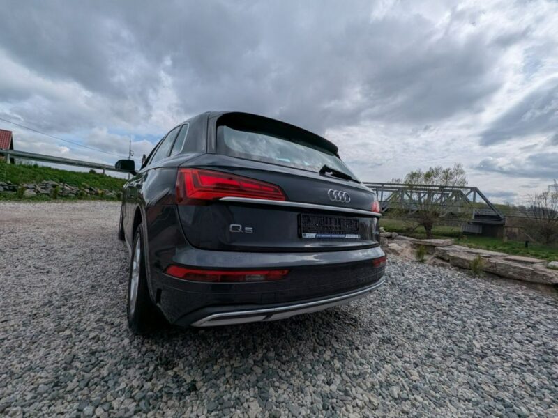 Audi Q5 2.0 150 KM Zarejestrowany Roczna Gwarancja! FY (2017-)