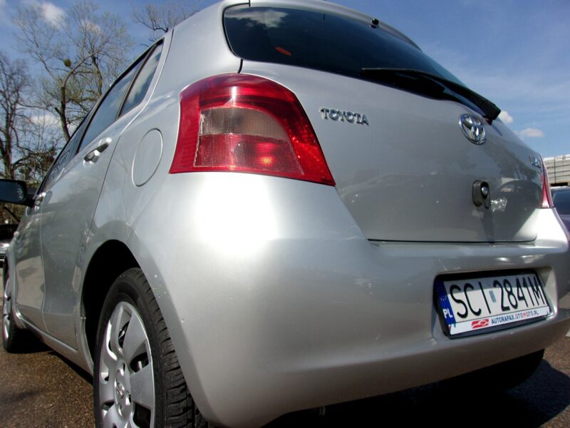 Toyota Yaris Automat 1.3 VVT-i Klimatyzacja El.Szyby, El. Lusterka II (2005-2011)
