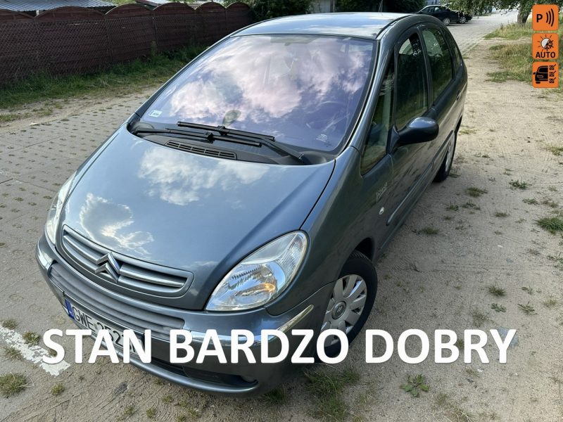 Citroen Xsara Picasso Hak, klimatronic, czujniki parkowania, opony wielosezonowe, tempomat