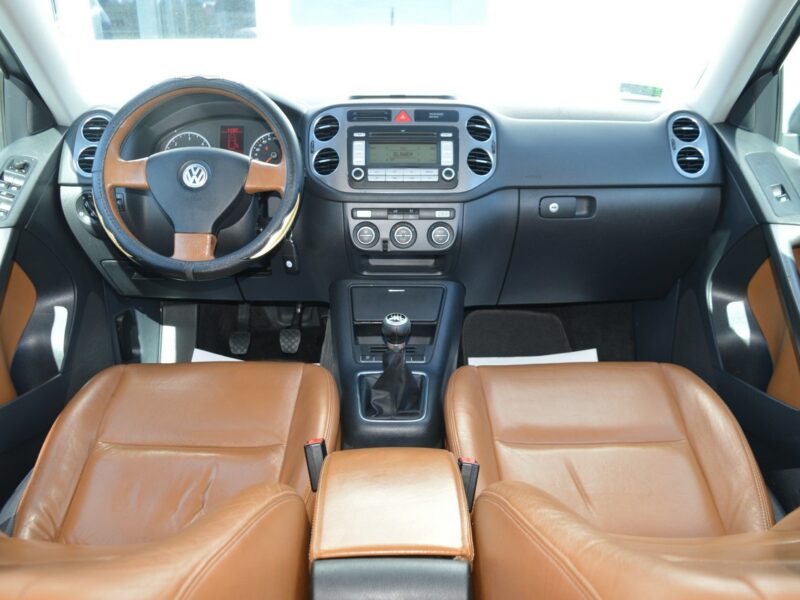 Volkswagen Tiguan 2.0TDI Bezwypadkowy Serwisowany Klimatronik Skóra Opłaty do 24.03.2026 I (2007-2016)