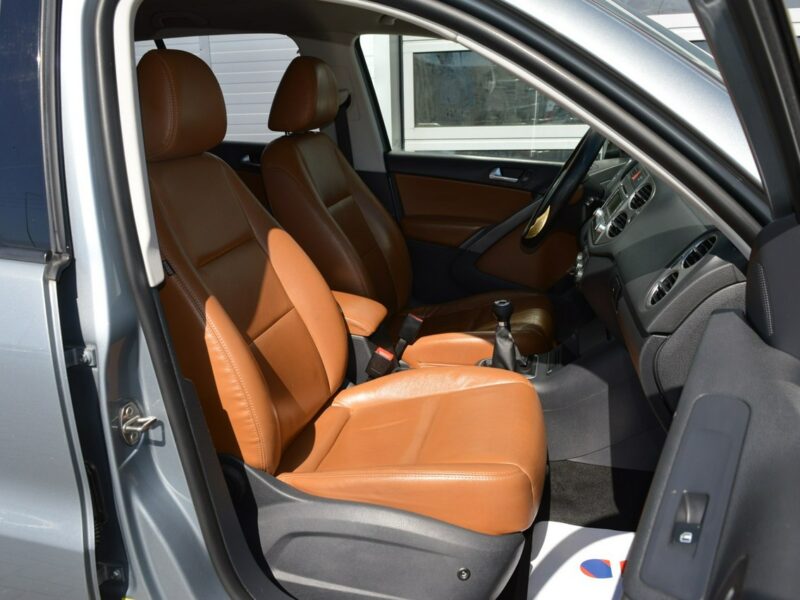 Volkswagen Tiguan 2.0TDI Bezwypadkowy Serwisowany Klimatronik Skóra Opłaty do 24.03.2026 I (2007-2016)