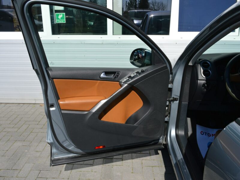 Volkswagen Tiguan 2.0TDI Bezwypadkowy Serwisowany Klimatronik Skóra Opłaty do 24.03.2026 I (2007-2016)