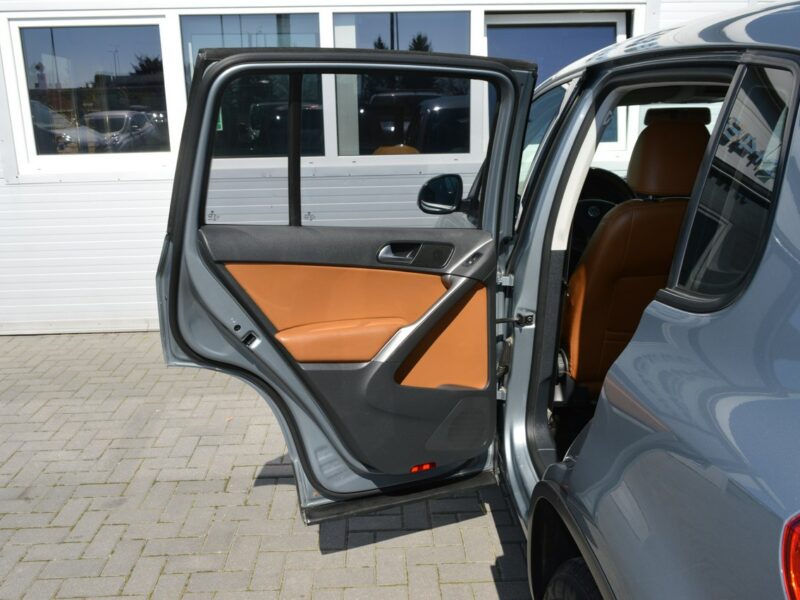 Volkswagen Tiguan 2.0TDI Bezwypadkowy Serwisowany Klimatronik Skóra Opłaty do 24.03.2026 I (2007-2016)