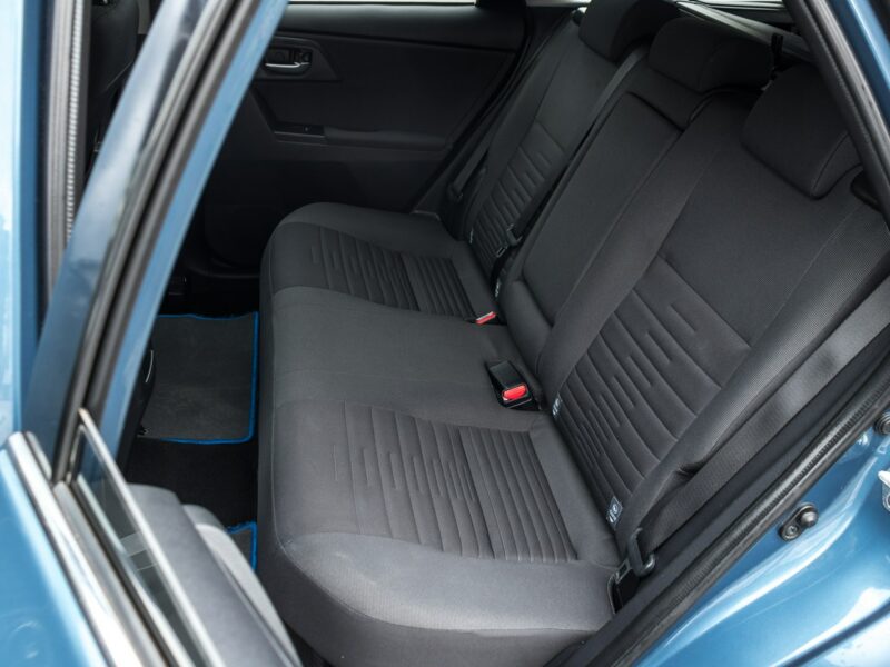 Toyota Auris 1.8_Hybryda_99KM_141 tyś. km II (2012-)