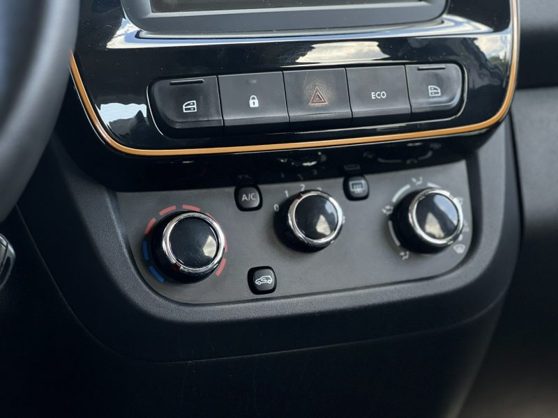Dacia spring Salon Polska Poleasingowy I właściciel Serwis ASO VAT 23% Bezwypadkowy