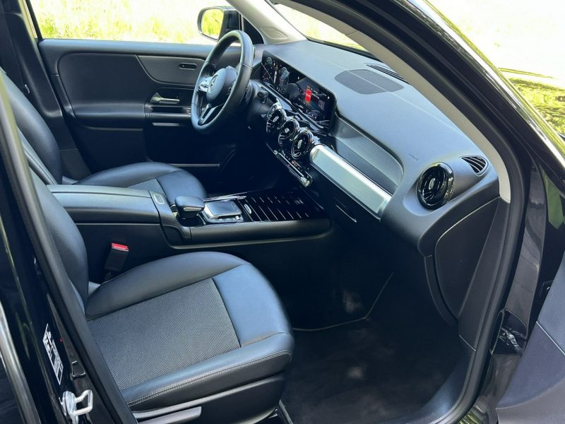Mercedes GLB Mercedes GLB LED Navi Klimatronic Kamera Car Play