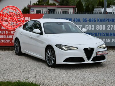 Alfa Romeo Giulia 2.2d Manual 2018r. jak NOWA 31tkm DNA NAVi Skóra LED Polecam