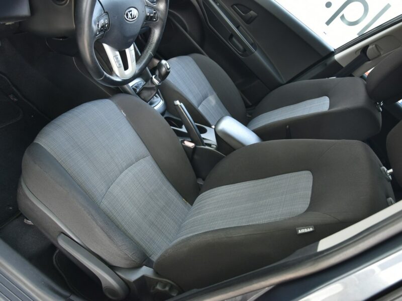 Kia Cee'd 1.6CRDi 116KM 2011r. lift Klima TEMPOMAT isofix Alufelgi Polecam I (2006-2012)