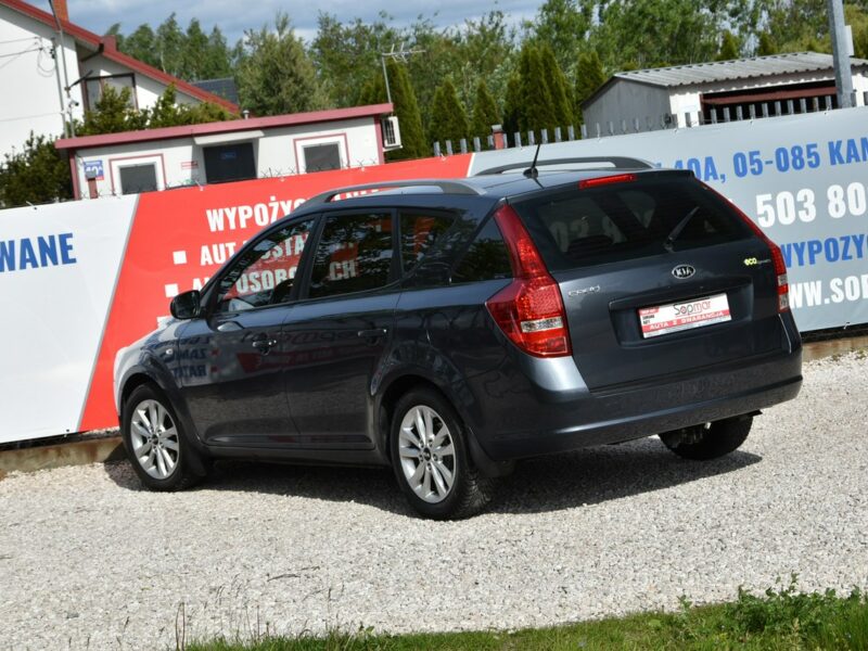 Kia Cee'd 1.6CRDi 116KM 2011r. lift Klima TEMPOMAT isofix Alufelgi Polecam I (2006-2012)