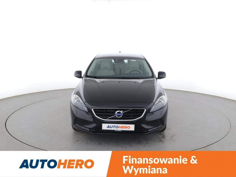 Volvo V40 2.0 T2 Ocean Race Tempomat Navi Grzane Fotele Skóra BiXenon TFT Kamera II (2012-)