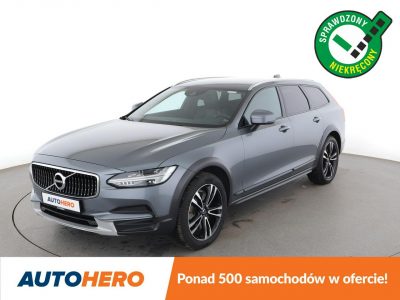 Volvo V90 Cross Country FV23% 4x4 automat skóra zintegrowane foteliki full LED navi czujniki p