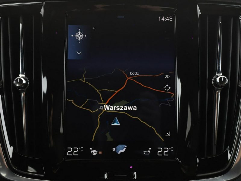 Volvo V90 Cross Country FV23% 4x4 automat skóra zintegrowane foteliki full LED navi czujniki p