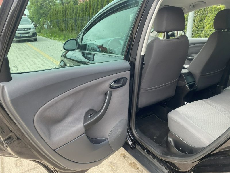 Seat Altea Mocna benzyna,CLIMAtronic,parktronik, hak ,alufelgi,wymieniony rozrząd I (2004-)