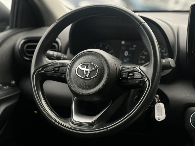 Toyota Yaris Salon Polska Poleasingowy I właściciel Serwis ASO VAT 23% Bezwypadkowy IV (2020-)