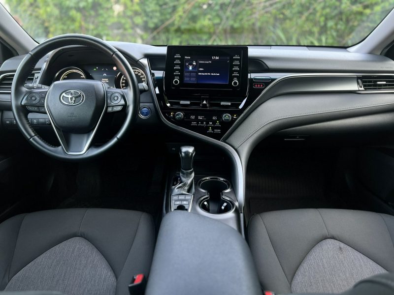 Toyota Camry Toyota Camry 2.5 218KM Hybrid Comfort CVT Salon Polska FV23% ASO VIII (2016-2018)