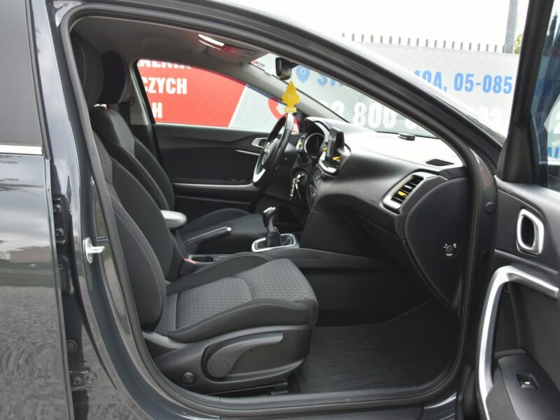Kia Cee'd 1.6CRDi 116KM Manual XI.2018r. Climatronic NAVi Kamera Isofix TEMPOMAT III (2018-)