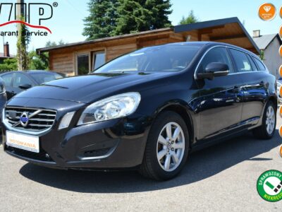 Volvo V60 Nawigacja*Climatronic*Serwis*LED*Automat 2.0T 203KM I (2010-2018)