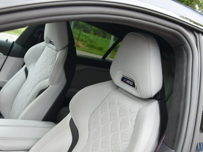 BMW M8 Competition 625KM 2022r. SALON fv23 Laser Carbon Kamera360 Bowers &Wil